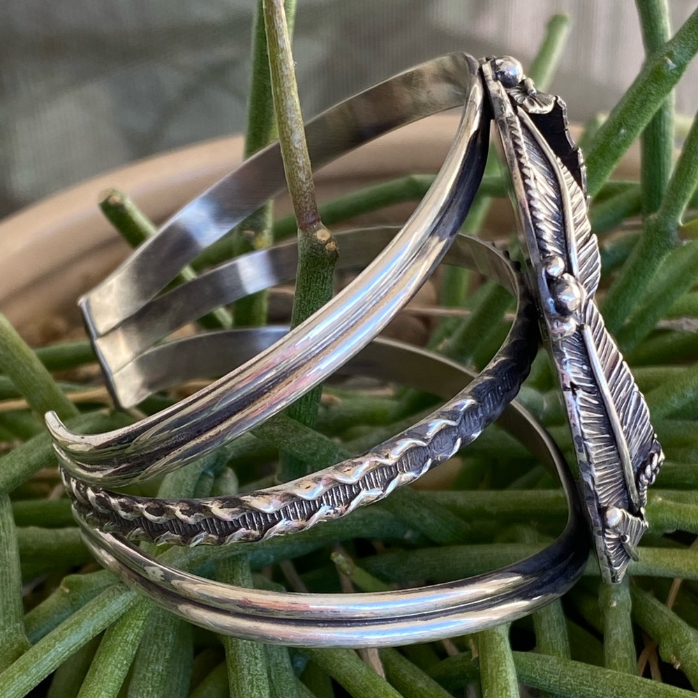 Fossilized Utah Clam Shell Sterling Cuff - image 2